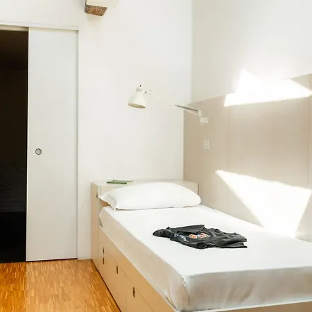 Combo Hostal
